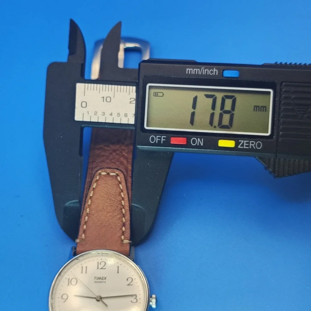 Vintage 2007 Timex 32mm Mens Quartz Dress Watch New Leather Strap‎ RESTORED - Picture 9 of 12